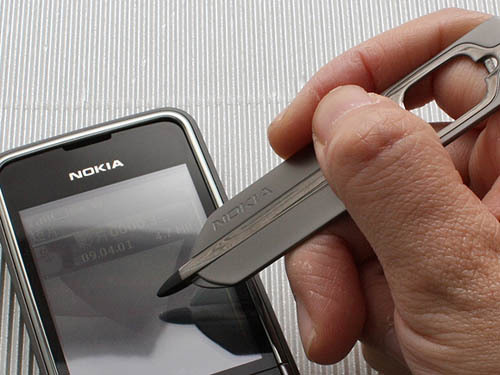 双卡全键盘触摸屏 诺基亚S40将大变革 