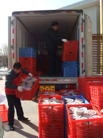 北京第一社会福利院获捐5000份腊八粥(图)