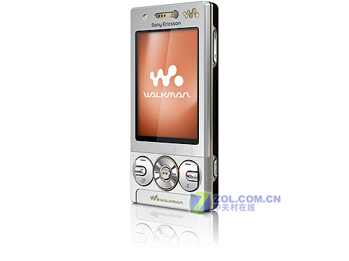 全新Walkman 索尼爱立信W705新机上市 