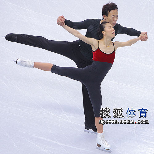 图文申雪赵宏博赛前训练申雪赵宏博飞翔