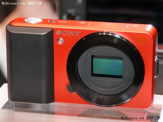 索尼宣布APS-C画幅可换镜头便携相机