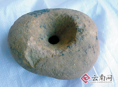 云南普洱市发掘出罕见的新石器研磨器(图)