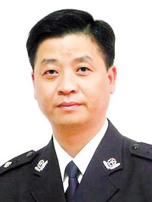 重庆打黑阶段总结表彰 共抓涉黑涉恶3348人(图)