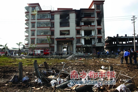 26日晚发生在广东普宁市埠镇石桥头村烟花事故已造成20人