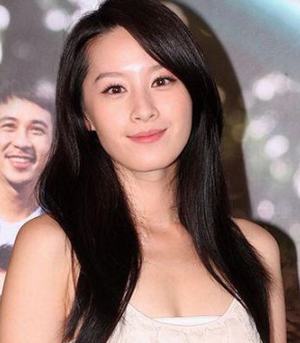 周杰伦美眉花名册 最爱丰满上围大眼妹(图)