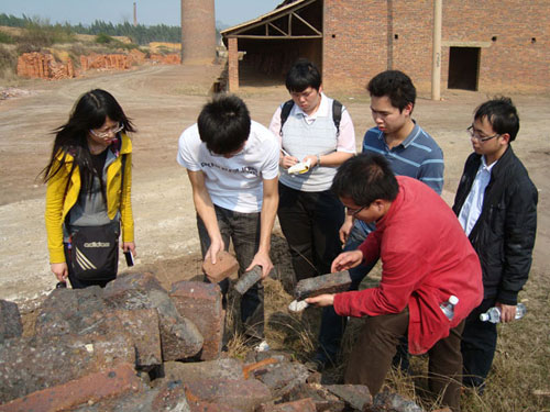 广西建设职业技术学院项目团队进行社会实践