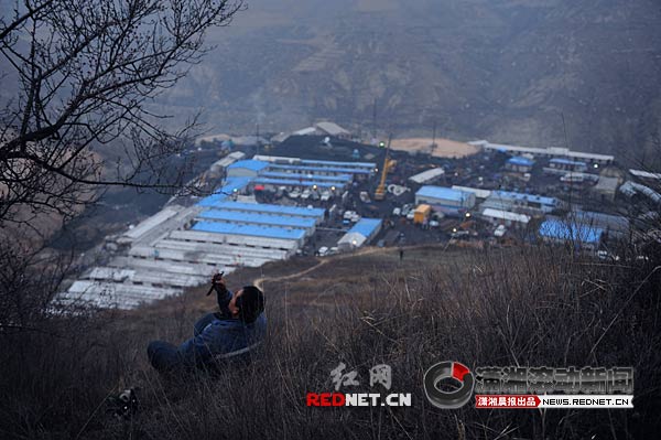 王家岭煤矿官方确认被困153人 三道关卡防记者