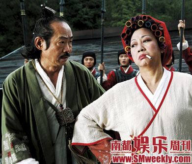 2005年凭电影《功夫》"包租公"一角夺得第二十四届香港