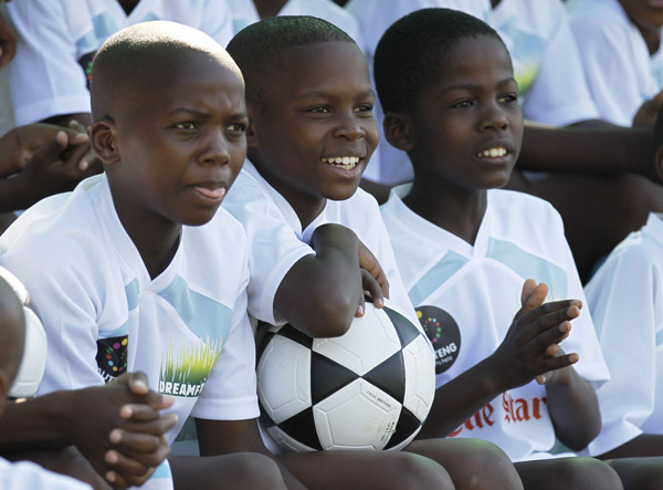 图文:南非世界杯比赛城市 约翰内斯堡学生联赛