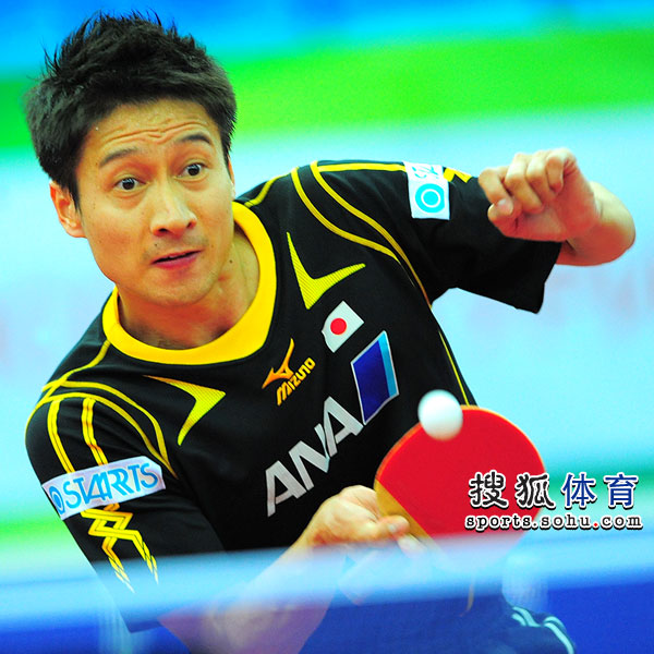 组图:吉田海伟苦战险胜张钰 激动庆祝难掩兴奋