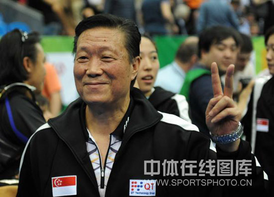 周树森专访 新加坡乒乓球女队主教练专访