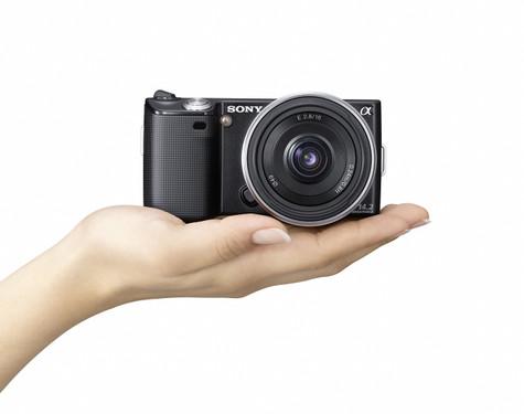 索尼发布首款E卡口系列 微单相机NEX-5C
