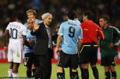 幻灯：世界杯法国0-0乌拉圭 双方起摩擦险动粗