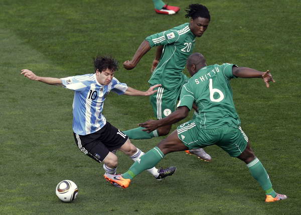 幻灯:世界杯阿根廷1-0胜尼日利亚 海因策破门