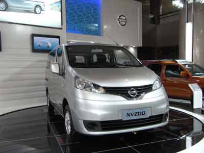 NV200չ