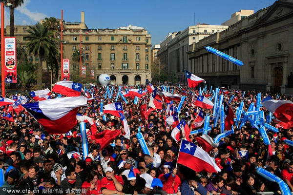 智利球迷庆祝