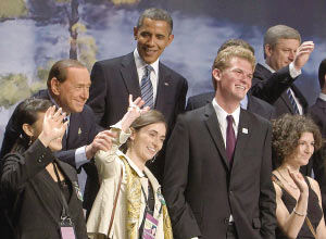 富国俱乐部领导人们很忙 评论:G8成政治秀