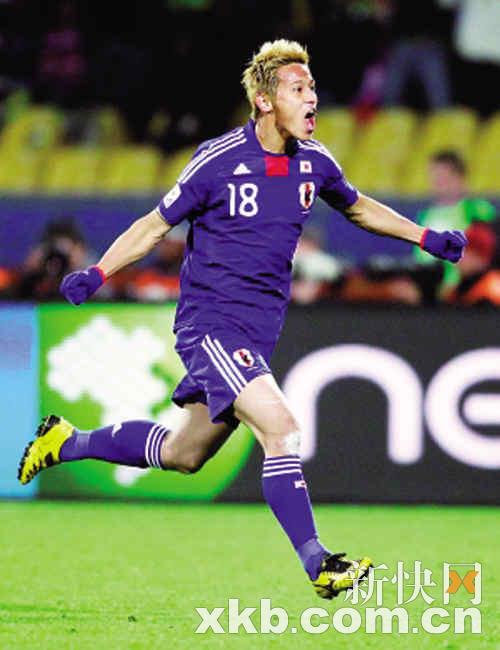 六大妖人横扫南非世界杯 厄齐尔李青龙前景可期