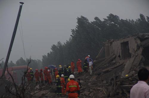 平顶山湛河区一煤矿地面建筑物爆炸 2人已死亡