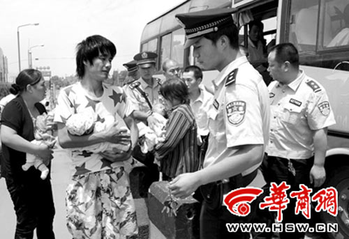 拐卖人口_定州夫妇拐卖34名越南女 河北警方公布2014六大要案(3)