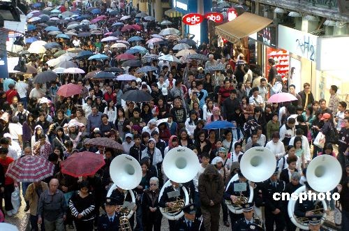 澳门多少人口_截至去年底澳门总人口68.3万人出生率17年来最低