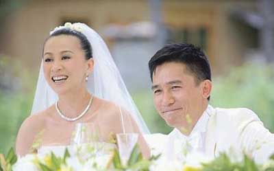 刘嘉玲与梁朝伟结婚两周年纪念却分开度过
