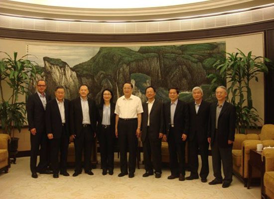 HTC董事长王雪红及董事会成员拜会俞正声书记-搜狐数码