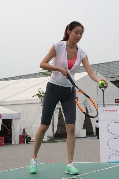 图文:中网身材北京v图文精选美女美女高挑叉天使图片90动态被后图片