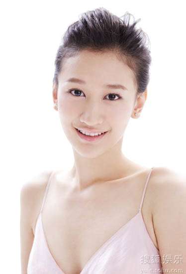 影视新锐曾泳醍当选"清纯女孩" 细数理由(图)