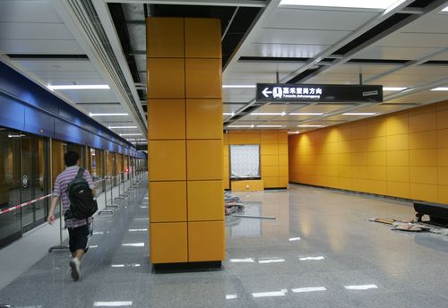 广州地铁二八号线探营 可通高铁去机场转广佛