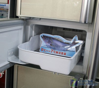 独特5开门设计 美菱冰箱现价13000元 