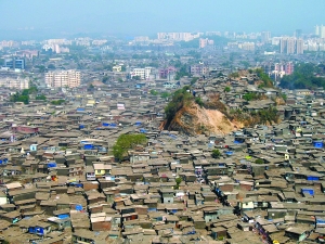 印度贫民窟_印度城市贫民窟人口