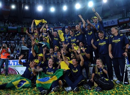巴西队庆祝胜利