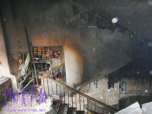 探访火灾后吉林市商业大厦:隐患明显无人重视