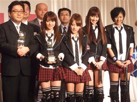 akb48获话题人物奖 被喻为"弱小棒球部"