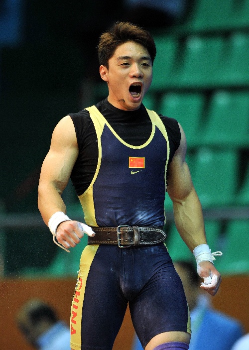 (亚运会)(5)举重——男子62公斤级:中国选手张杰夺冠