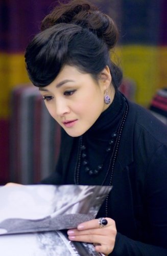 于月仙凭实力喜获华鼎奖乡村题材最佳女主角