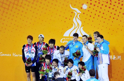 (亚运会·领奖台)(3)游泳--男子4X100米混合泳