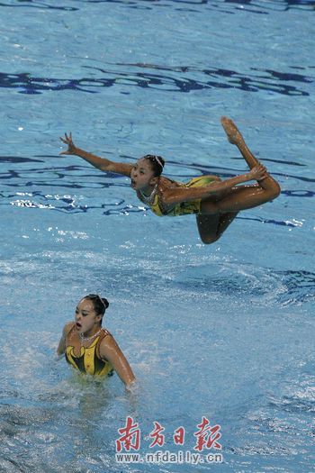 中国花样游泳队 包揽广州亚运会全部三块金牌