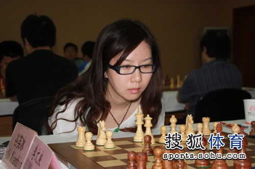 (0)   国际象棋国际特级大师,国家队队员,江苏省国际象棋女队的主力