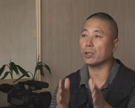2010正义人物候选人:DV观察员吕建福