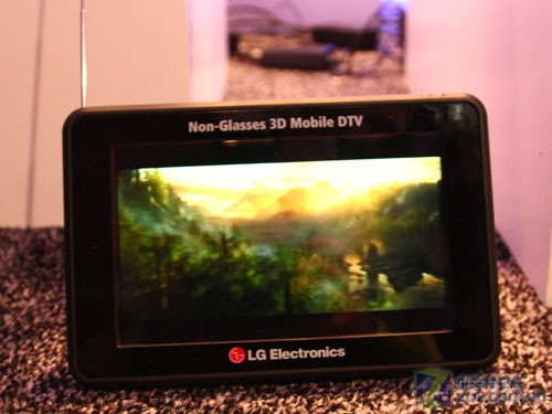 效果震撼 LG裸眼3D移动数字电视CES现身 