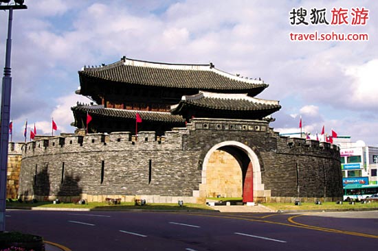 探访首尔古建筑 看韩国人怎么保护世界遗产