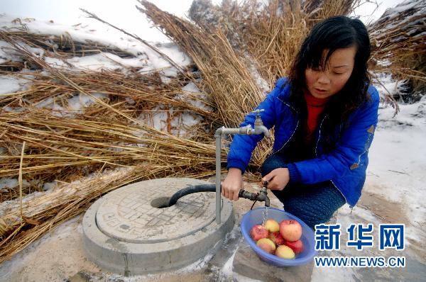 农村人口安全饮水工程_年度农村饮水安全工程进展顺利