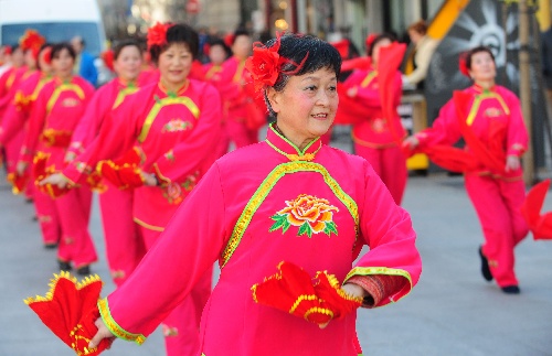 (国际)(2)西班牙举办欢乐春节彩妆游行