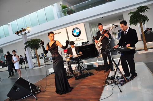 BMW授权经销商上海众国宝泓4S店隆重开业