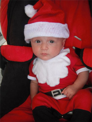 格兰德生前的一张照片：那是他度过的第一个圣诞节