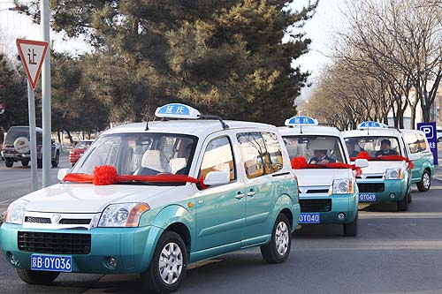 北京首批50辆纯电动出租车 延庆投入运营