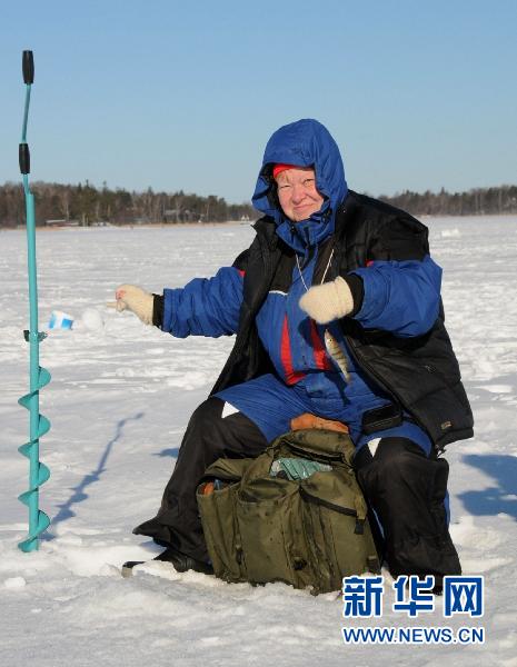 芬兰有多少人口_对终年灰暗的天气麻痹的芬兰人,用一口LONG DRINK缓解忧郁(3)