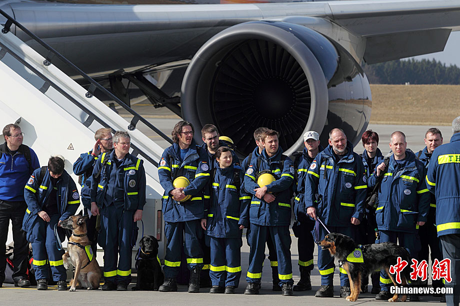 德国国际救援队前往日本地震灾区救援